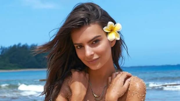 Emily Ratajkowski